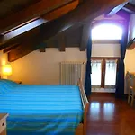 The House On The Bridge- La Casa Sul Ponte Nyaraló *